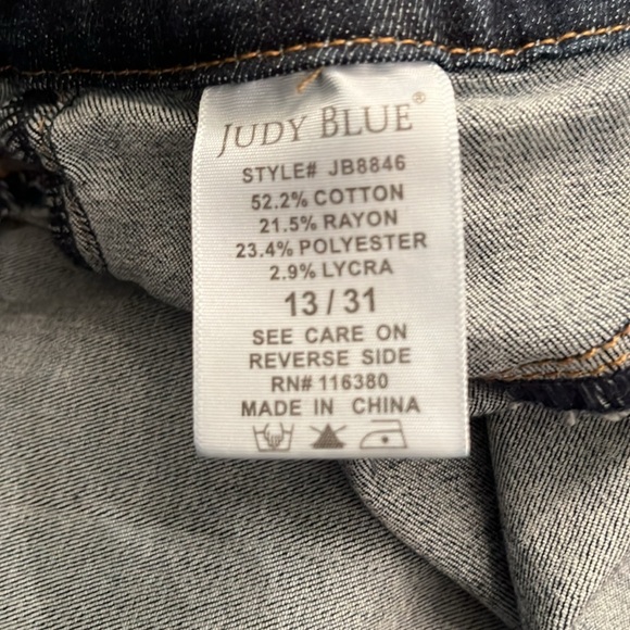Judy Blue Women’s High Rise Dark Wash Pull‎ On Skinny Jeans Sz 13/31 Stretch - Picture 9 of 12